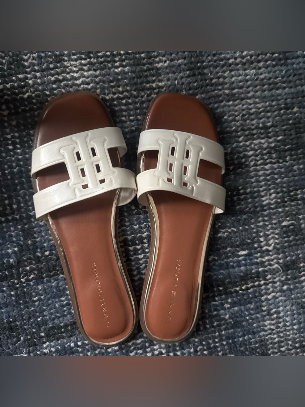 Tommy Hilfiger White Slide Sandals with Brown Footbed